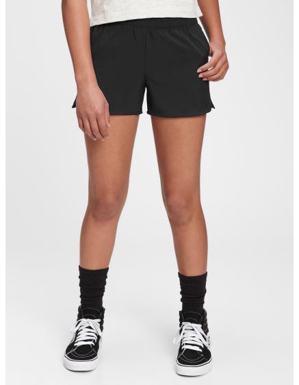 E-shop Teenagerské šortky GapFit s vysokým vzrastom