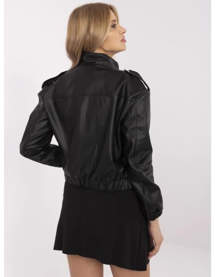 Čierna krátka bunda z umelej kože s vreckami